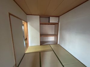 Before①