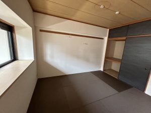 Before①