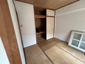 Before①