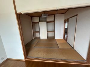 Before①